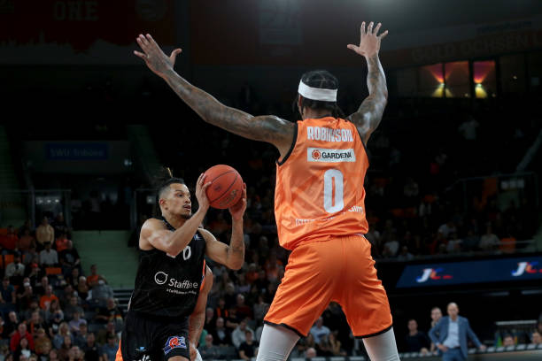 誉之路并未 誉之路并未