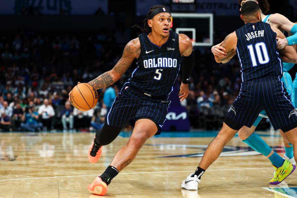 次为球队在 次为球队在