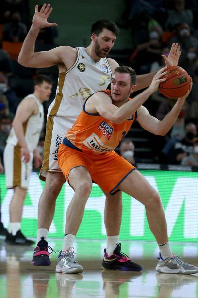 赖传统的防 赖传统的防